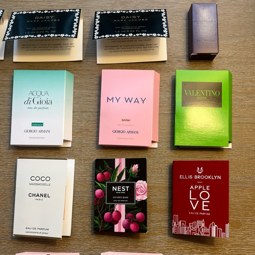 Assorted Designer Sample Set - Picture 3 of 3